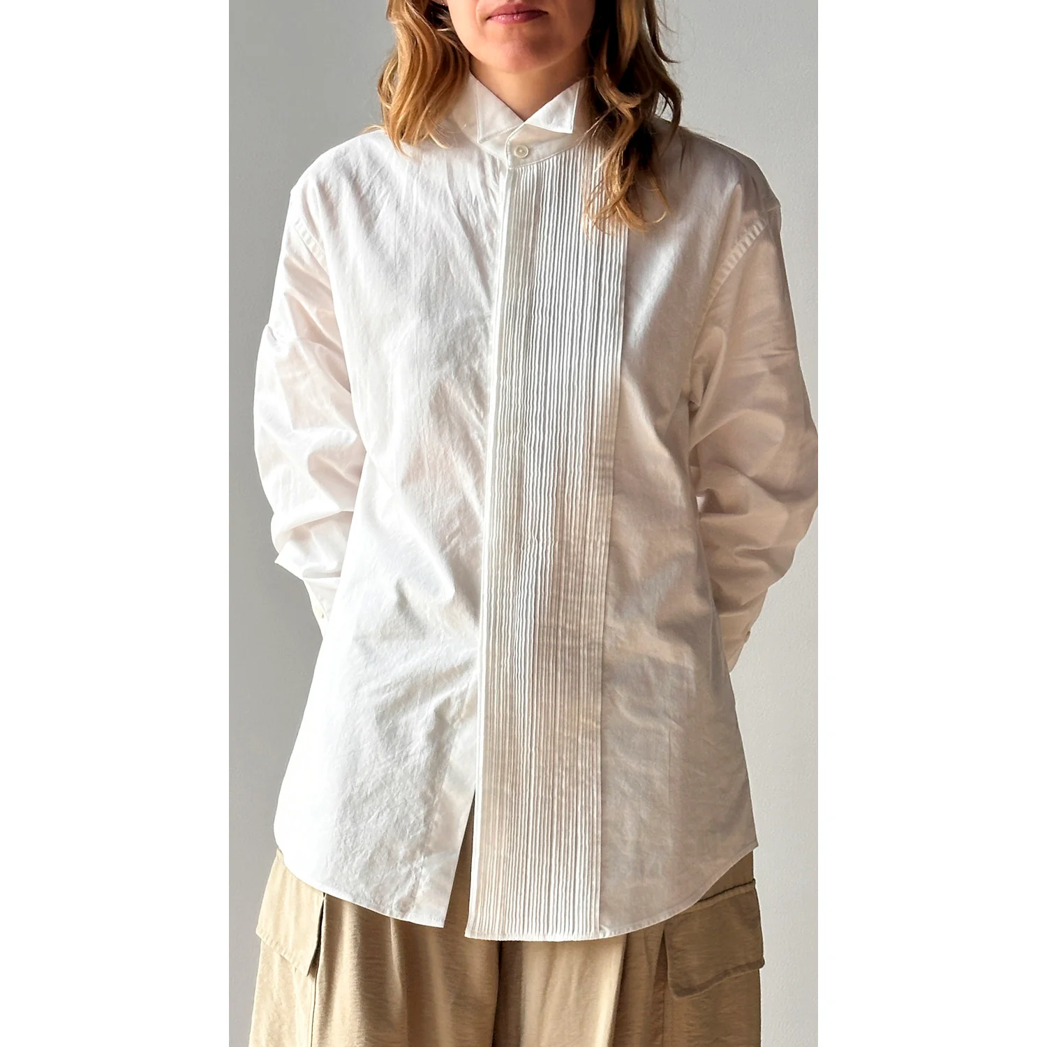 6397 Micro Pleat Formal Shirt in White - Image 4