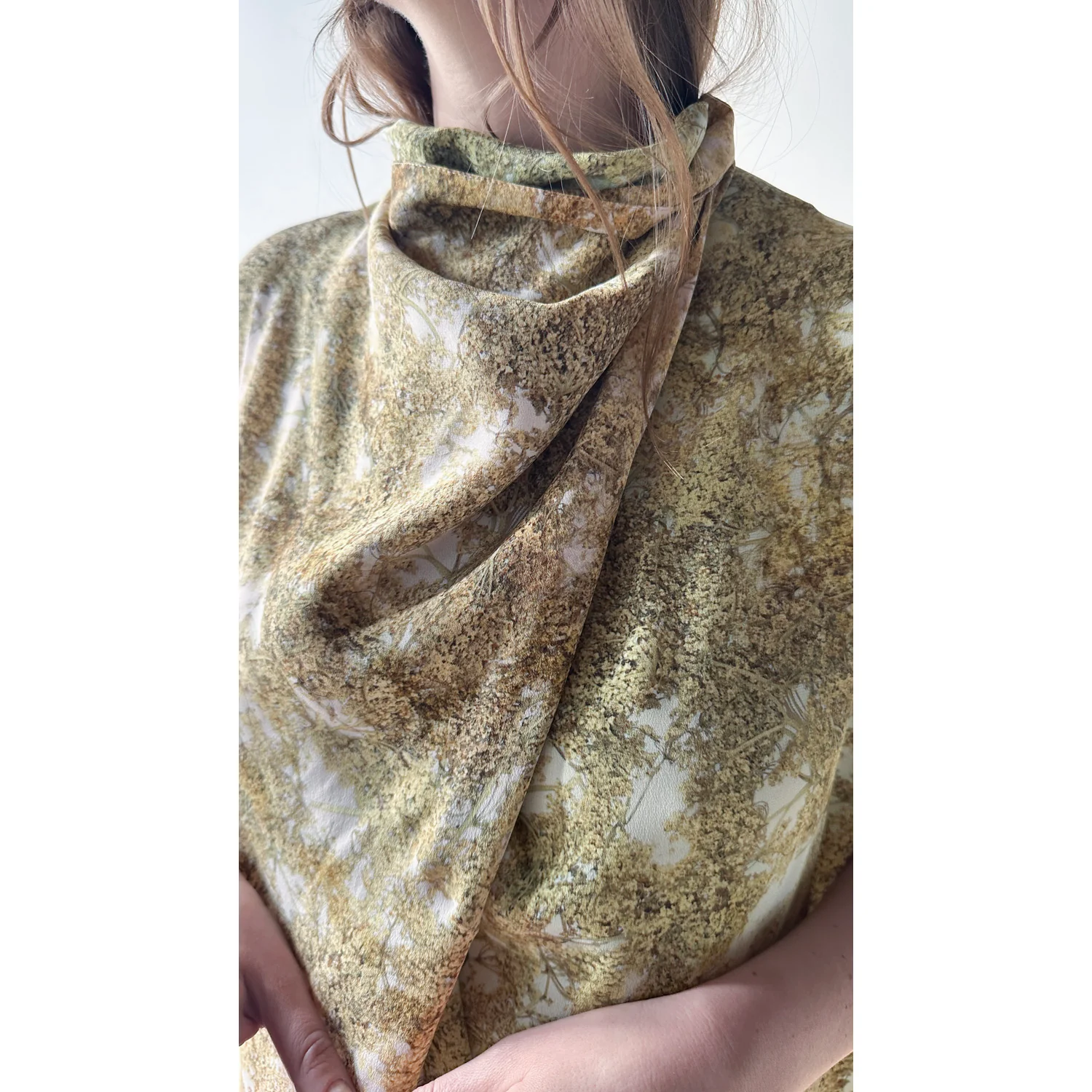 Anntian Peak Silk Dress in Print N - Image 6