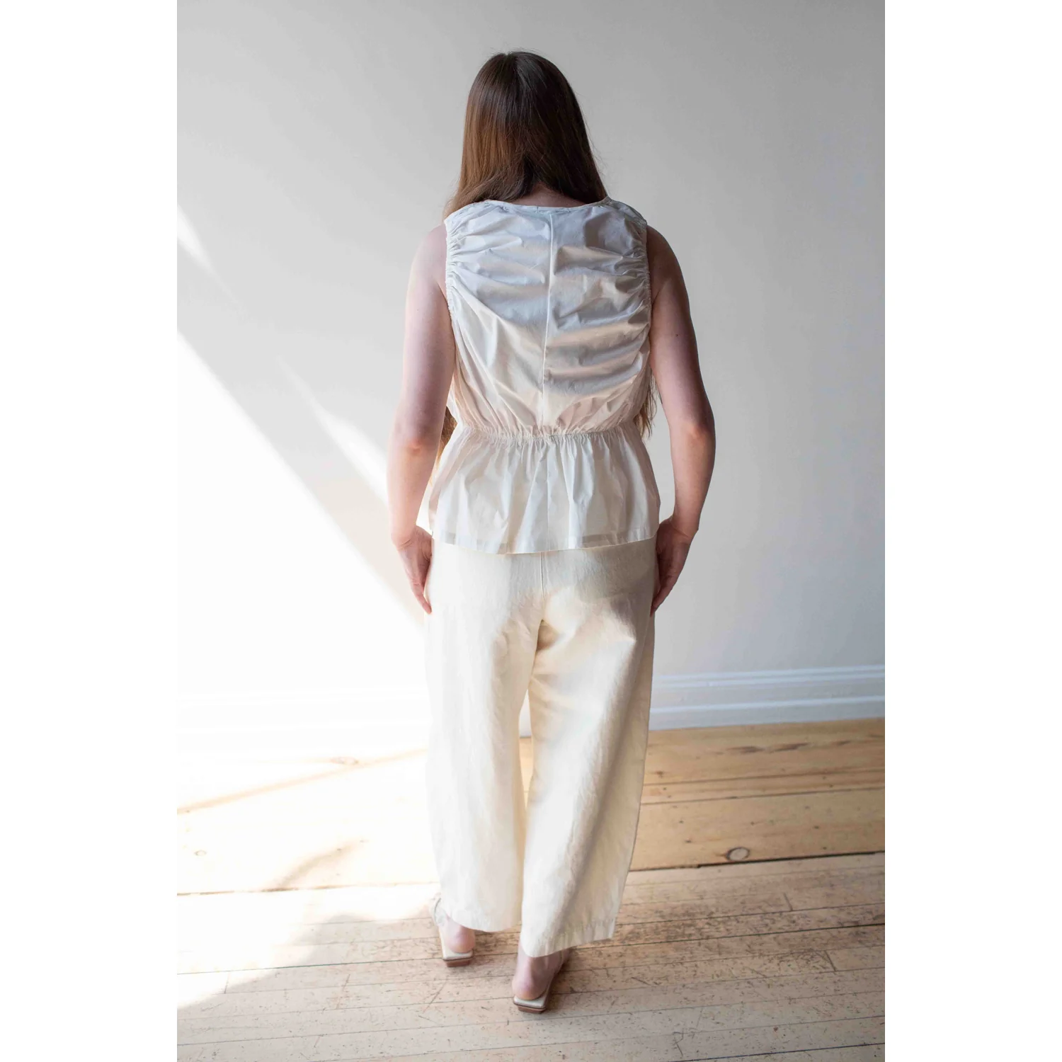 Apiece Apart Bari Cropped Trouser in Cream - Image 11