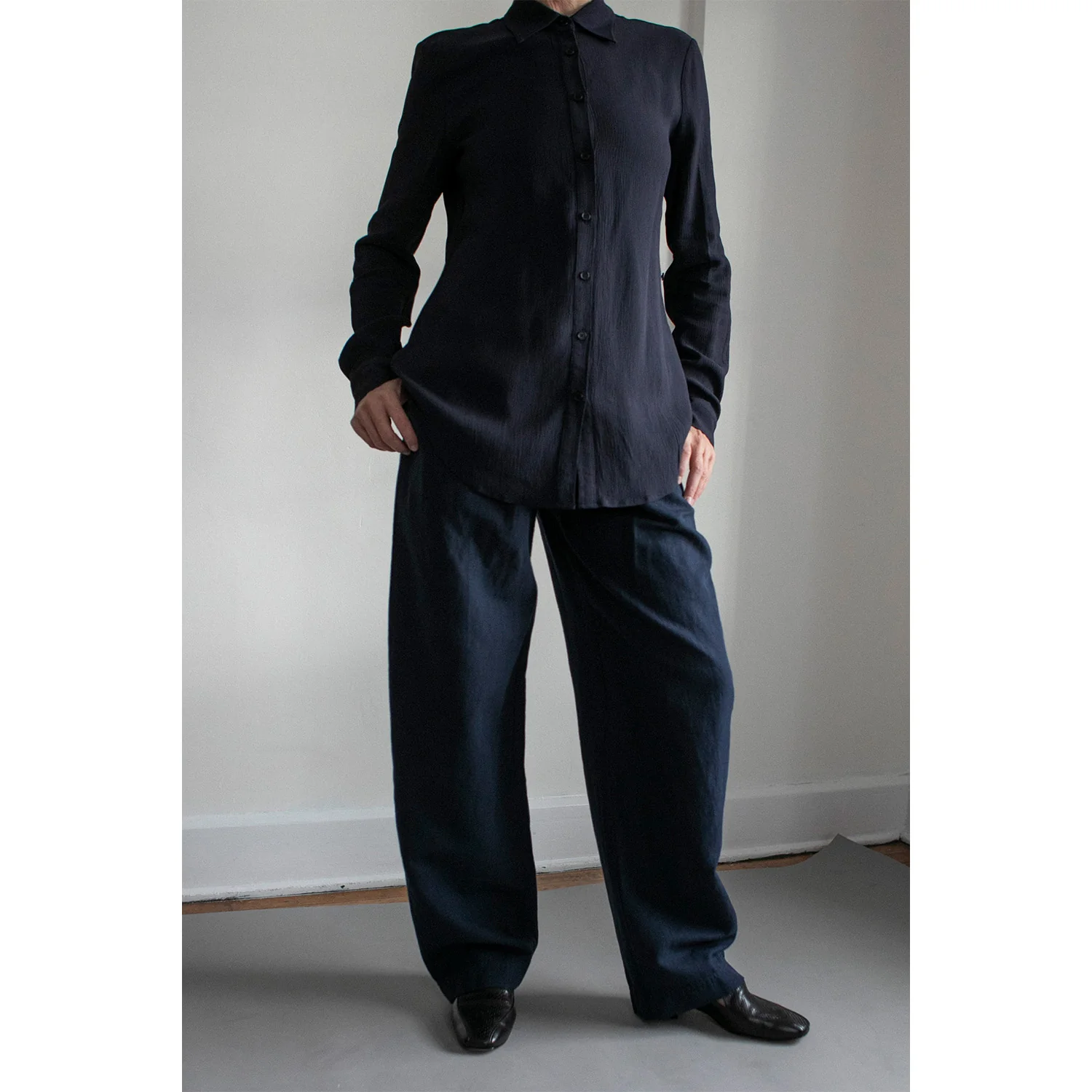 Apiece Apart Mirabelle Trouser in Indigo - Image 5
