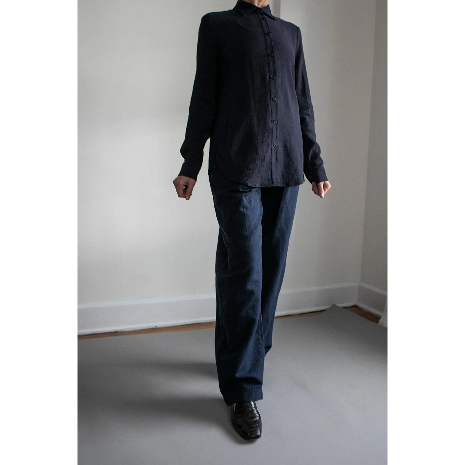 Apiece Apart Mirabelle Trouser in Indigo - Image 6