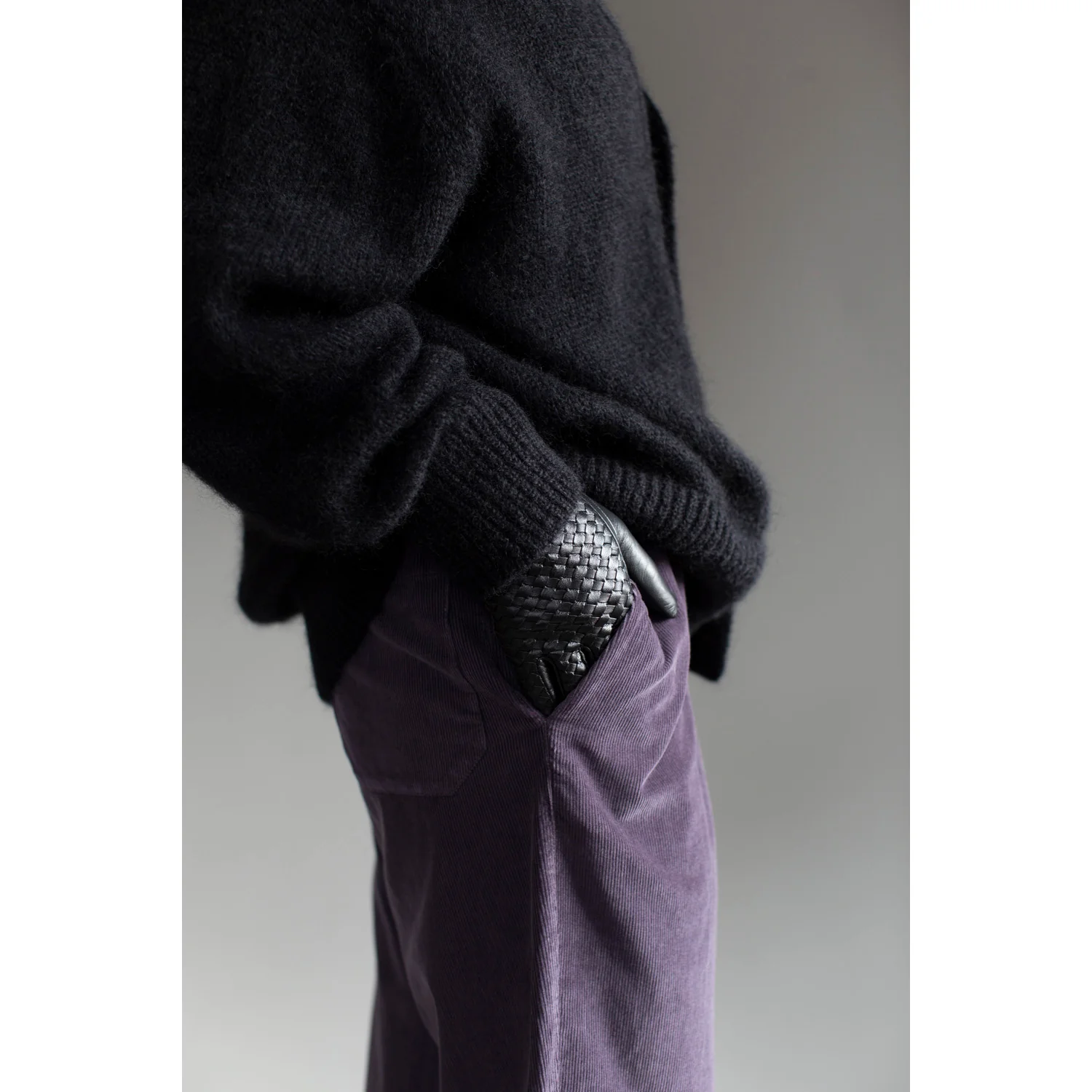Bembien Emil	Gloves in Black - Image 4