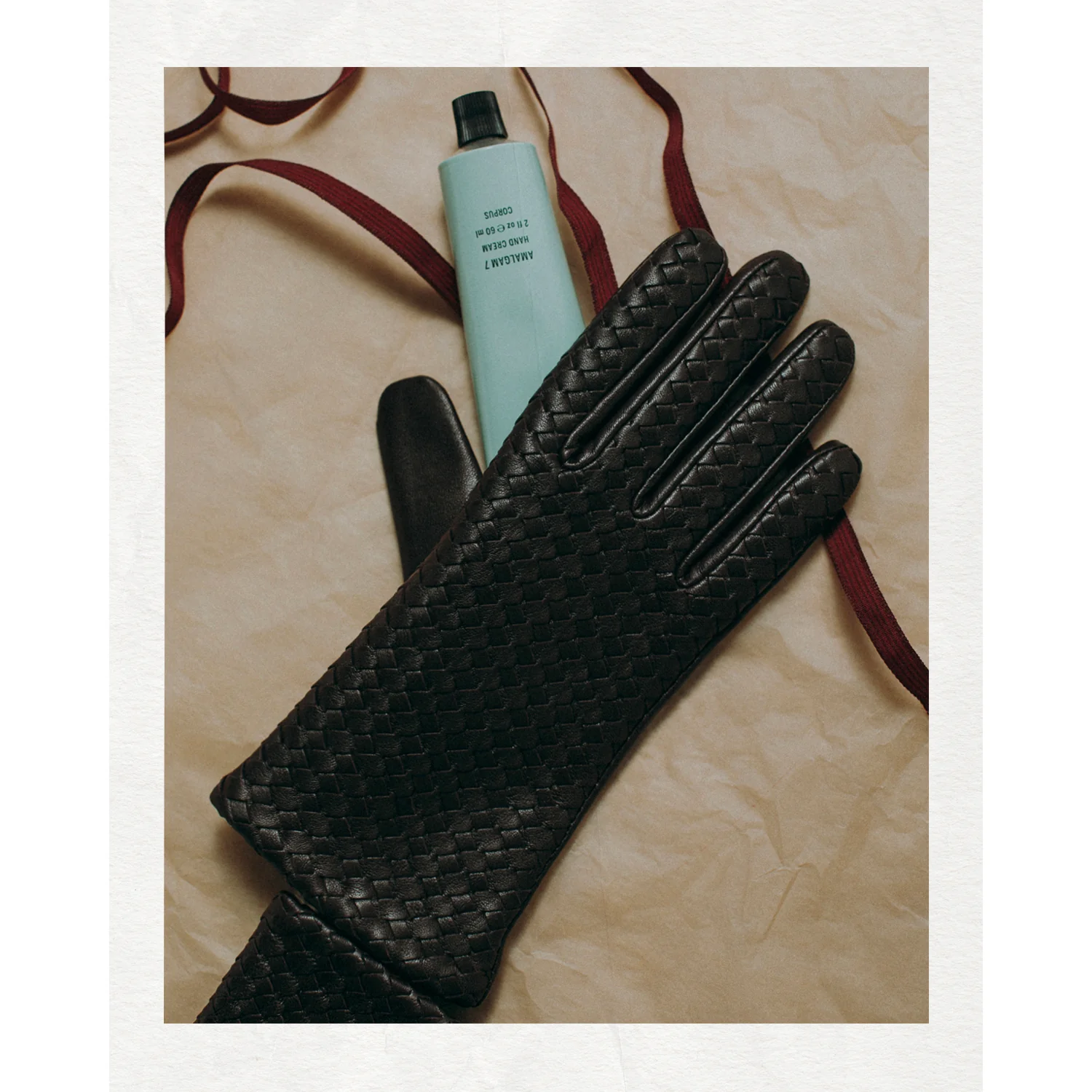 Bembien Emil	Gloves in Brown - Image 4