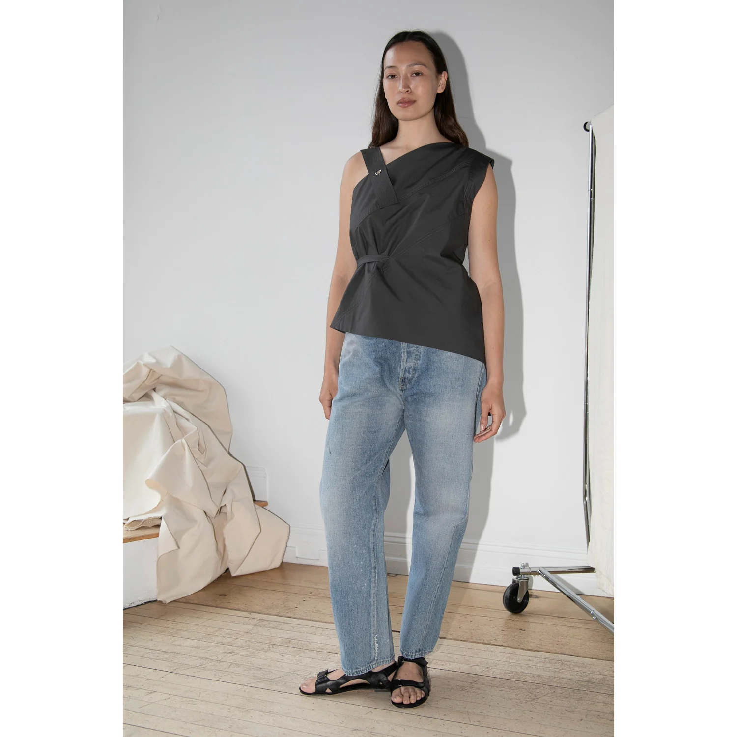 Chimala 13.5oz Selvedge Denim Vintage Straight Cut in Smoky Blue - Image 4