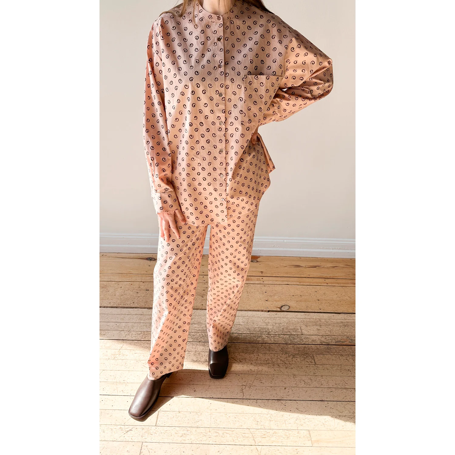 Flor Studio Margie Pant in Pink/Brown Swirl - Image 4