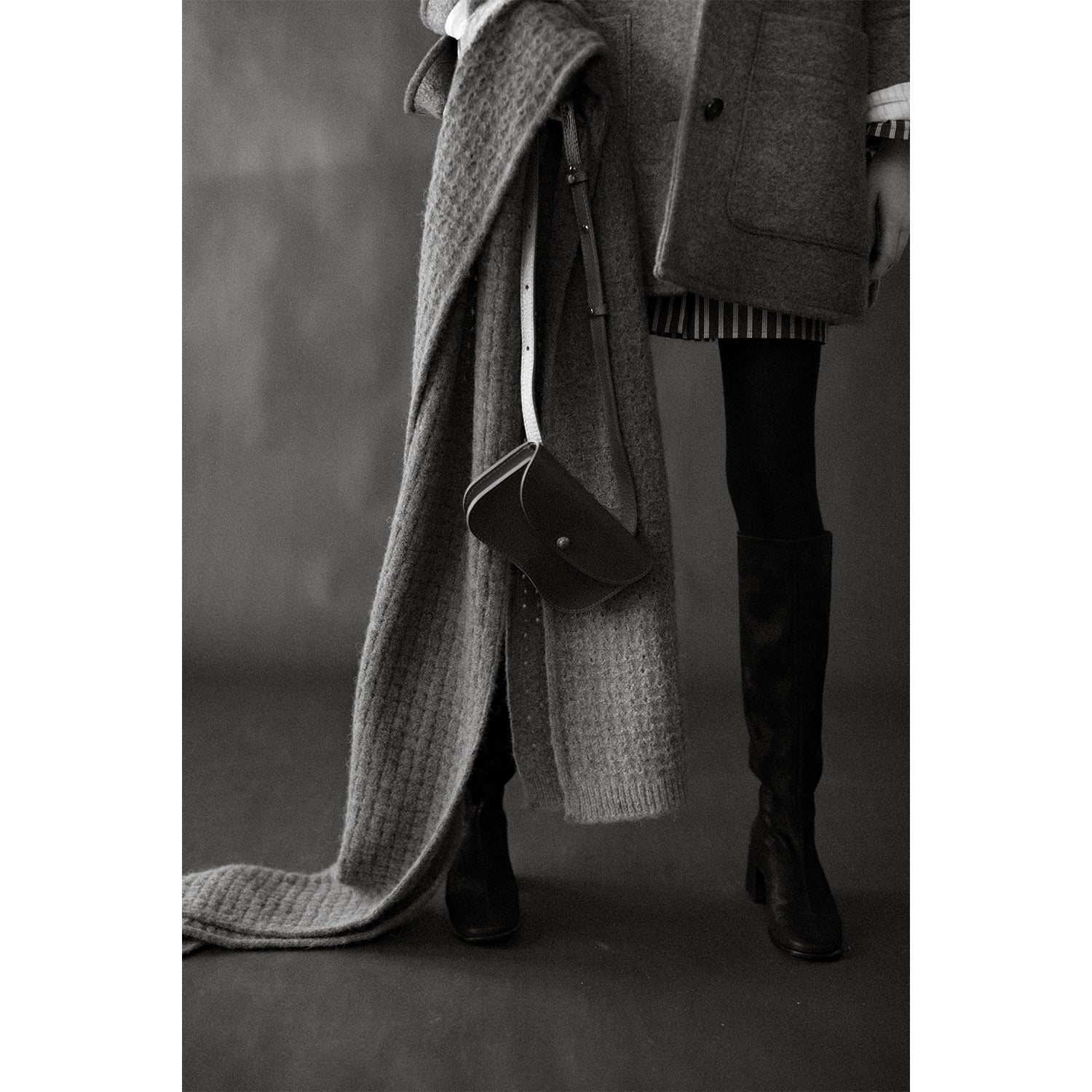 Hansel from Basel Opaque Tights in Black - Image 3