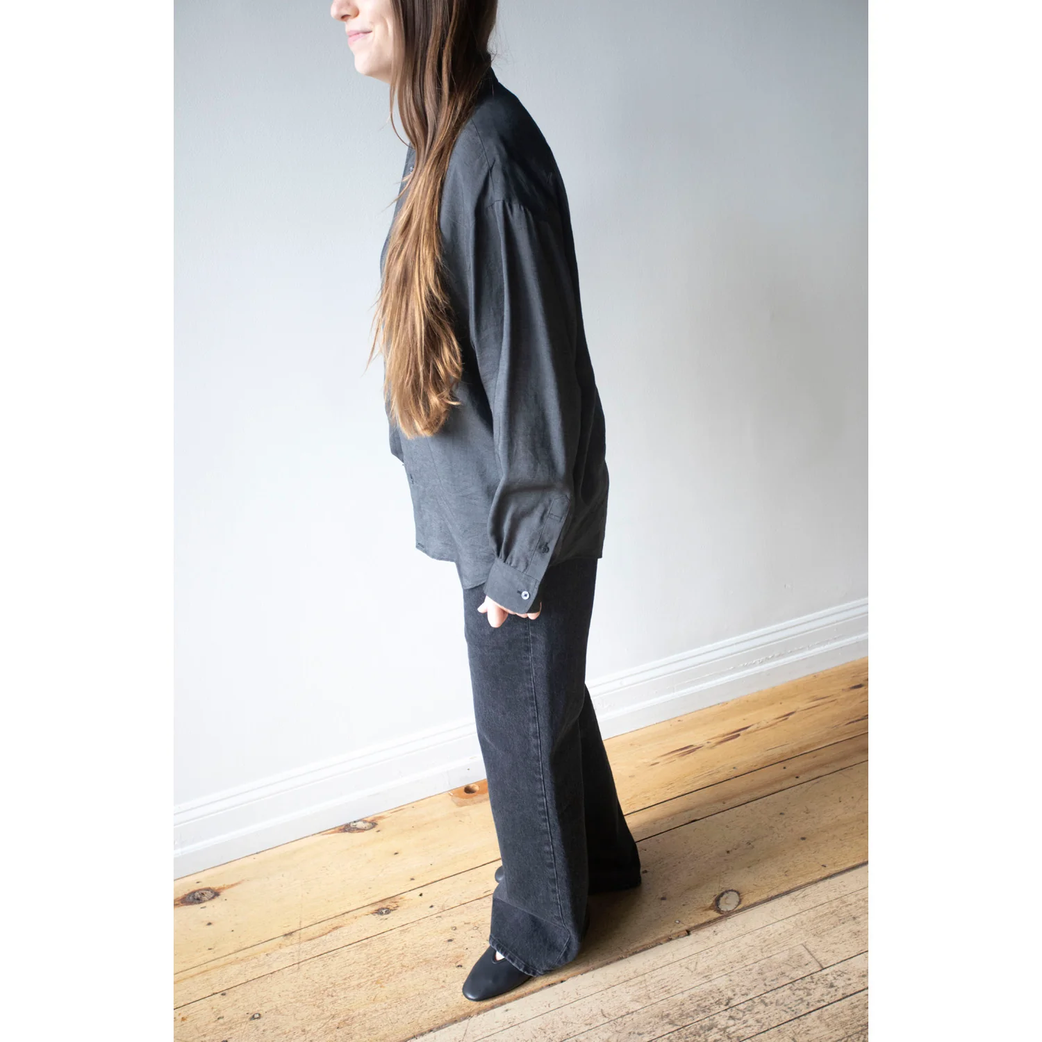 Hope Beat Jeans in Washed Black - Image 7
