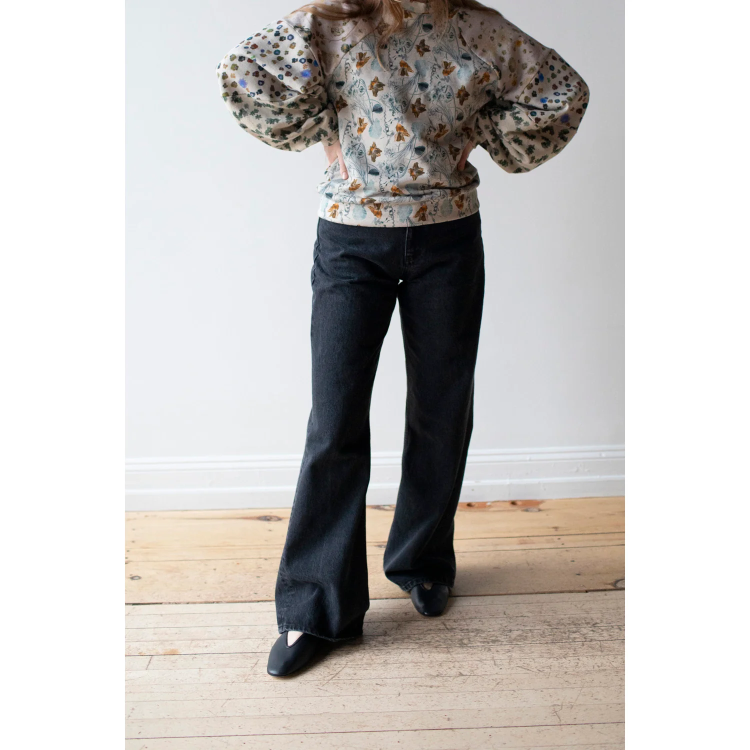 Hope Beat Jeans in Washed Black - Image 9