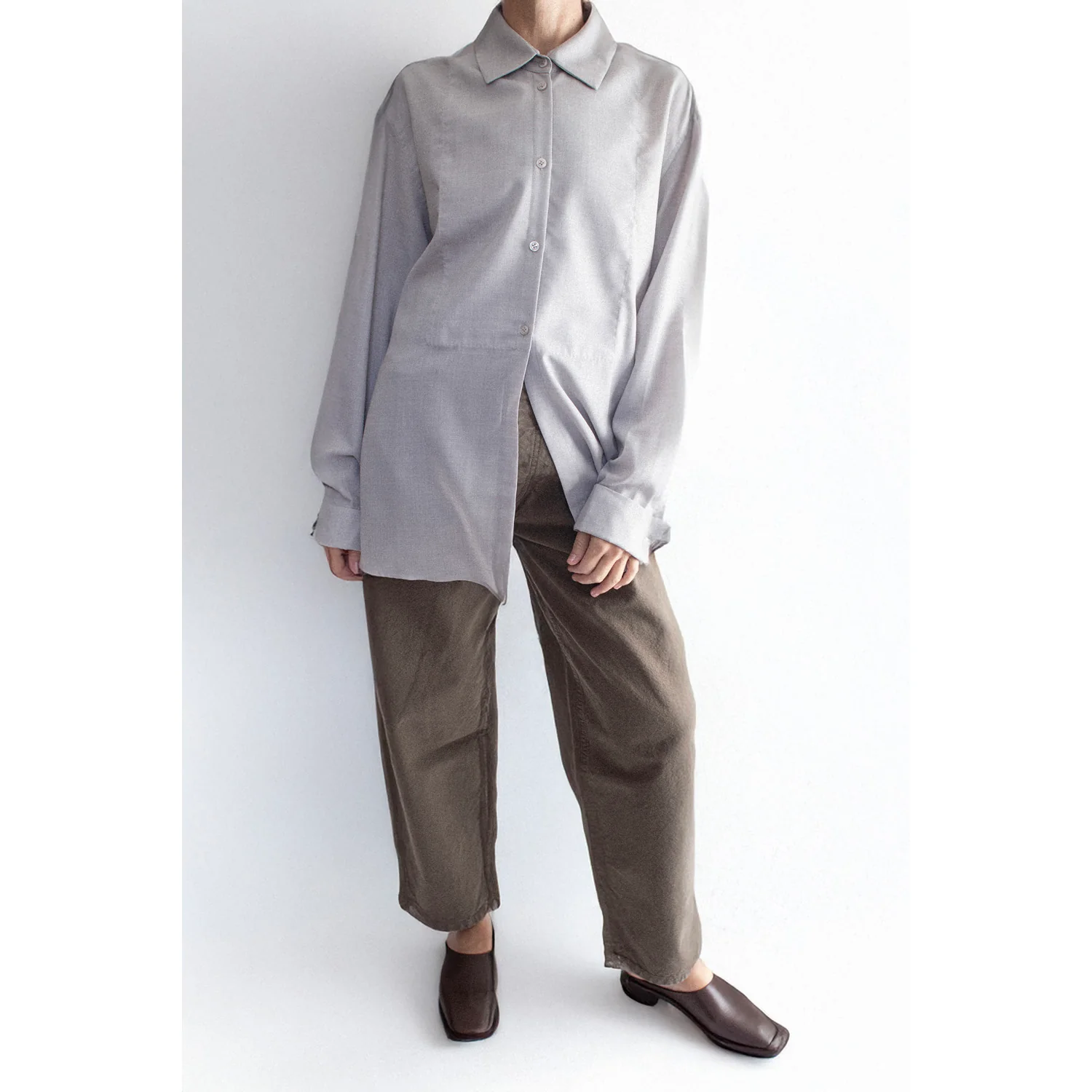 Kallmeyer Chloé Bib Button Down in Light Silver - Image 4
