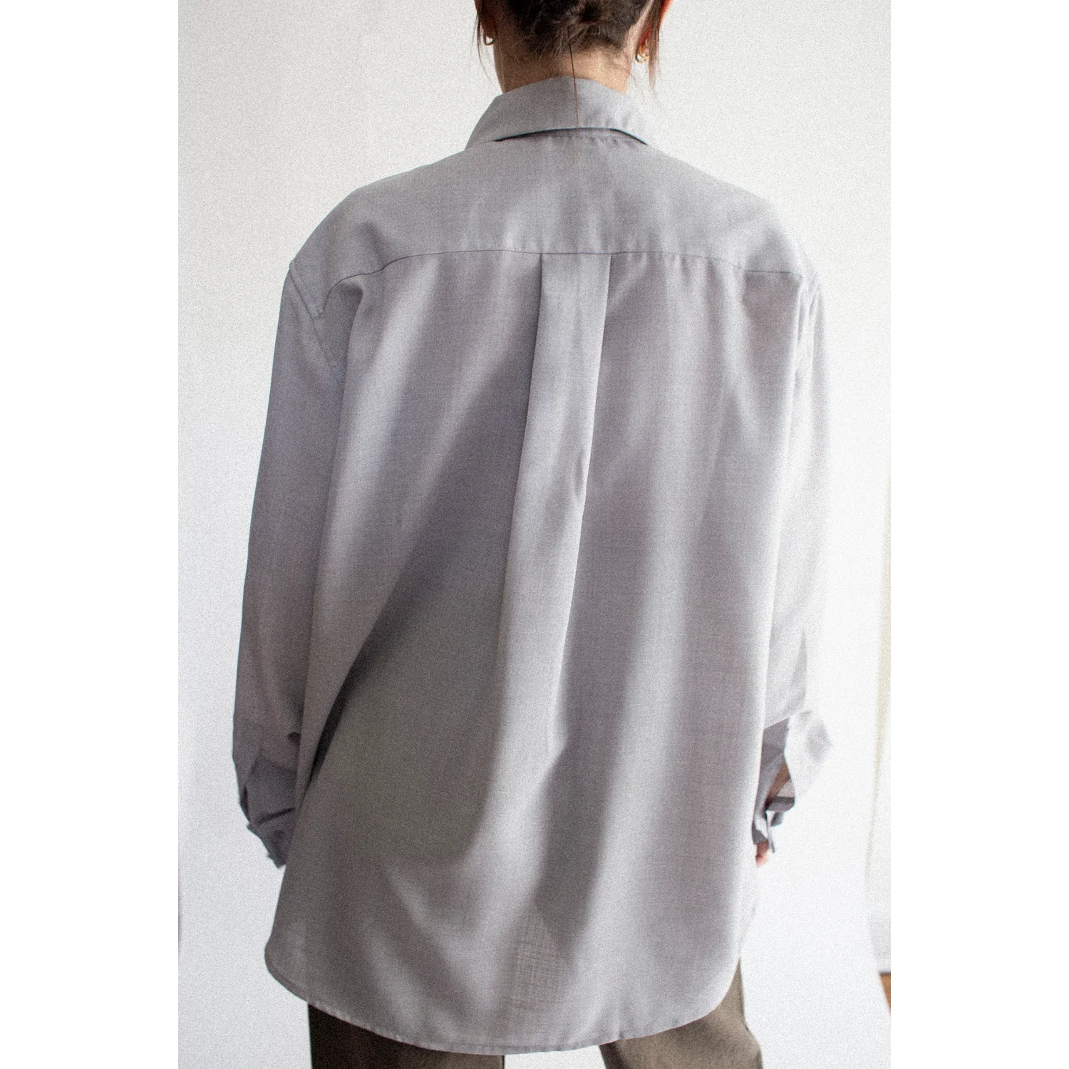 Kallmeyer Chloé Bib Button Down in Light Silver - Image 7