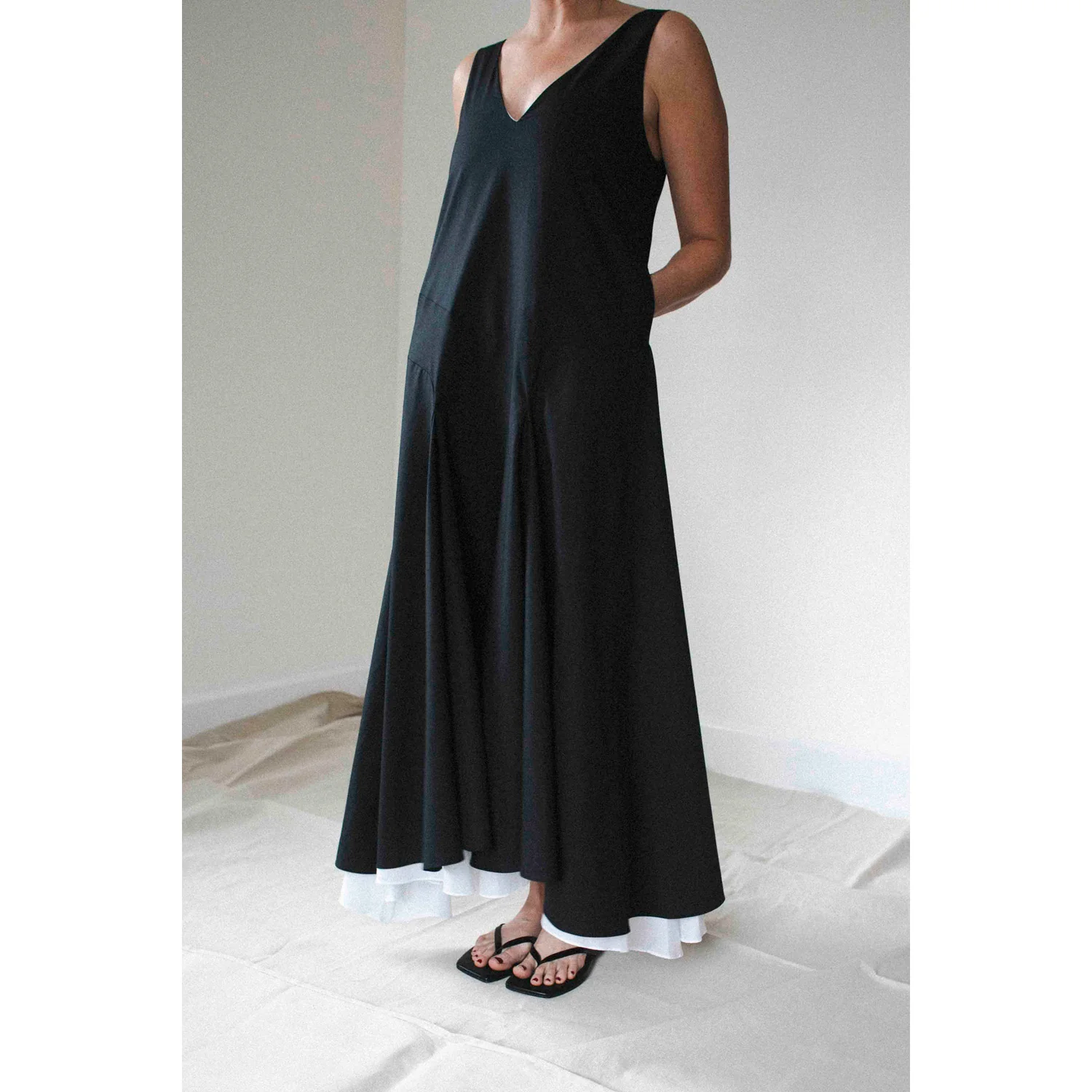 Kallmeyer Millie Gusset Dress in Black/White - Image 5