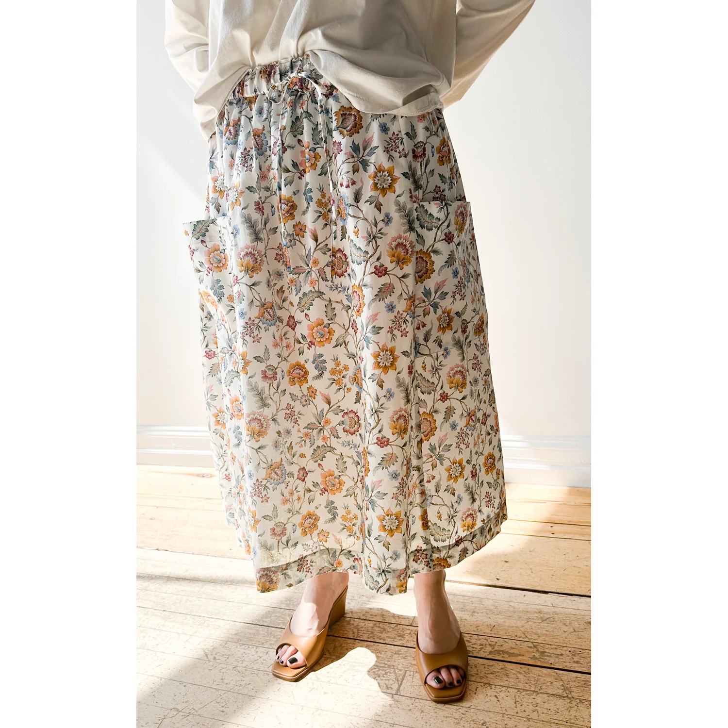 Kasmaria Skirt with Side Pockets in Liberty of London Linen Cotton - Image 5