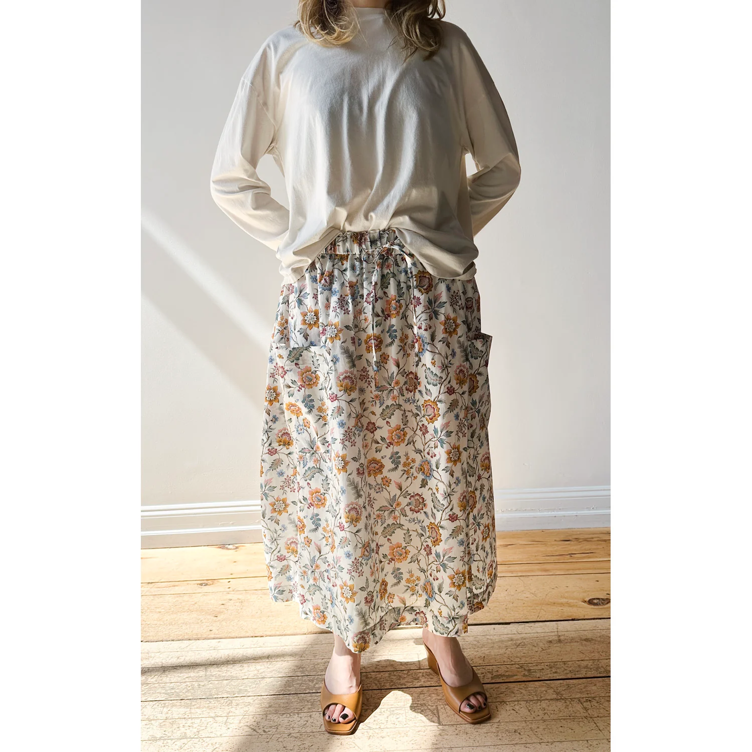 Kasmaria Skirt with Side Pockets in Liberty of London Linen Cotton - Image 6