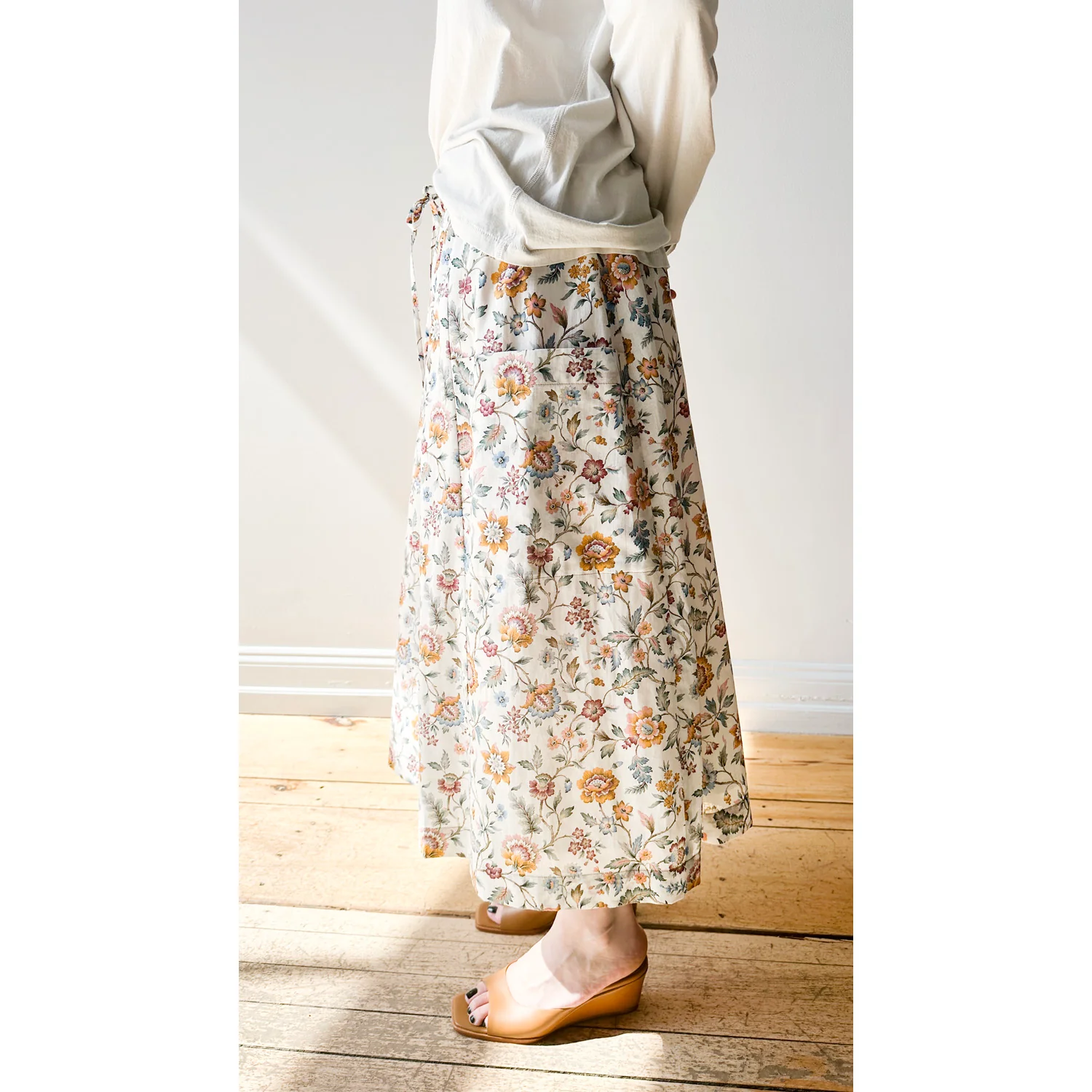 Kasmaria Skirt with Side Pockets in Liberty of London Linen Cotton - Image 8