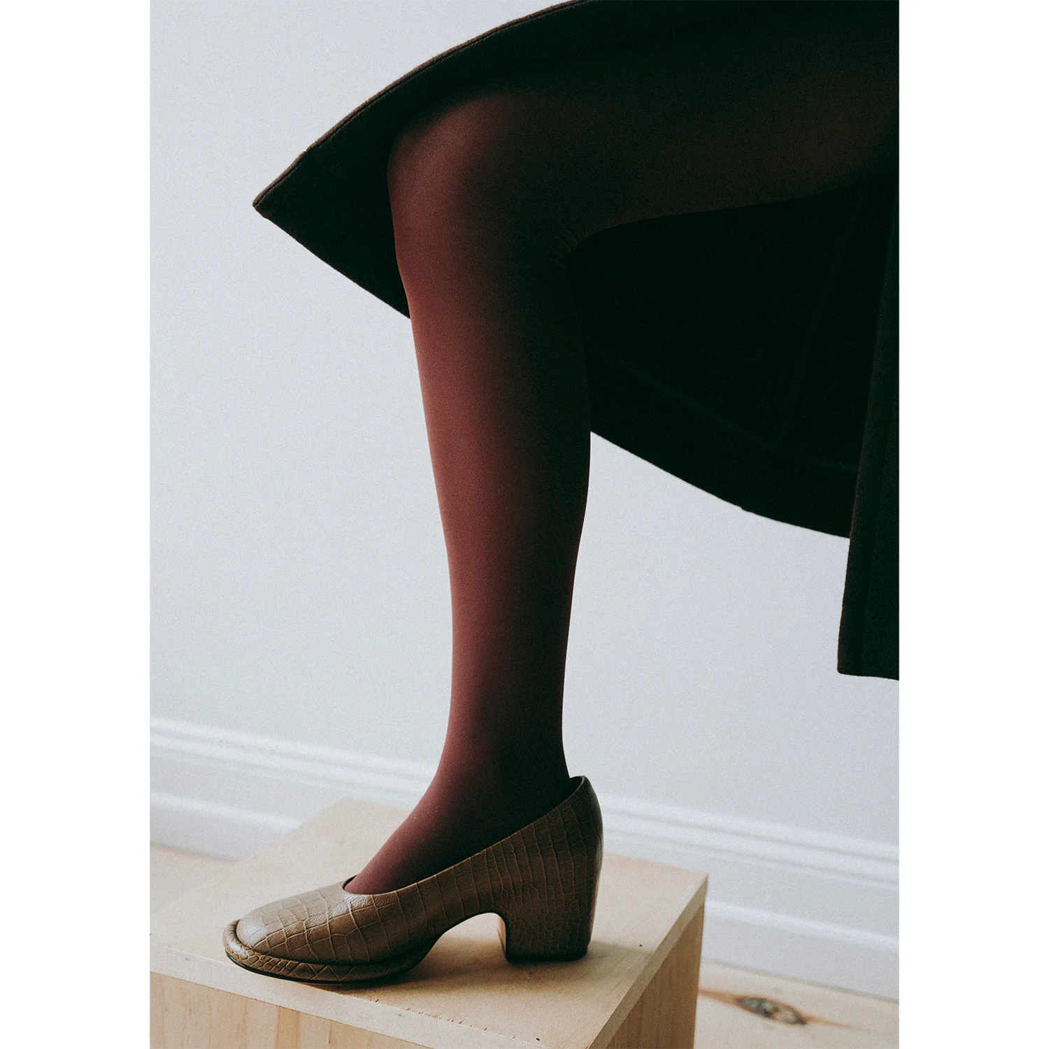 Swedish Stockings Olivia Premium Tights in Deep Red - Image 3