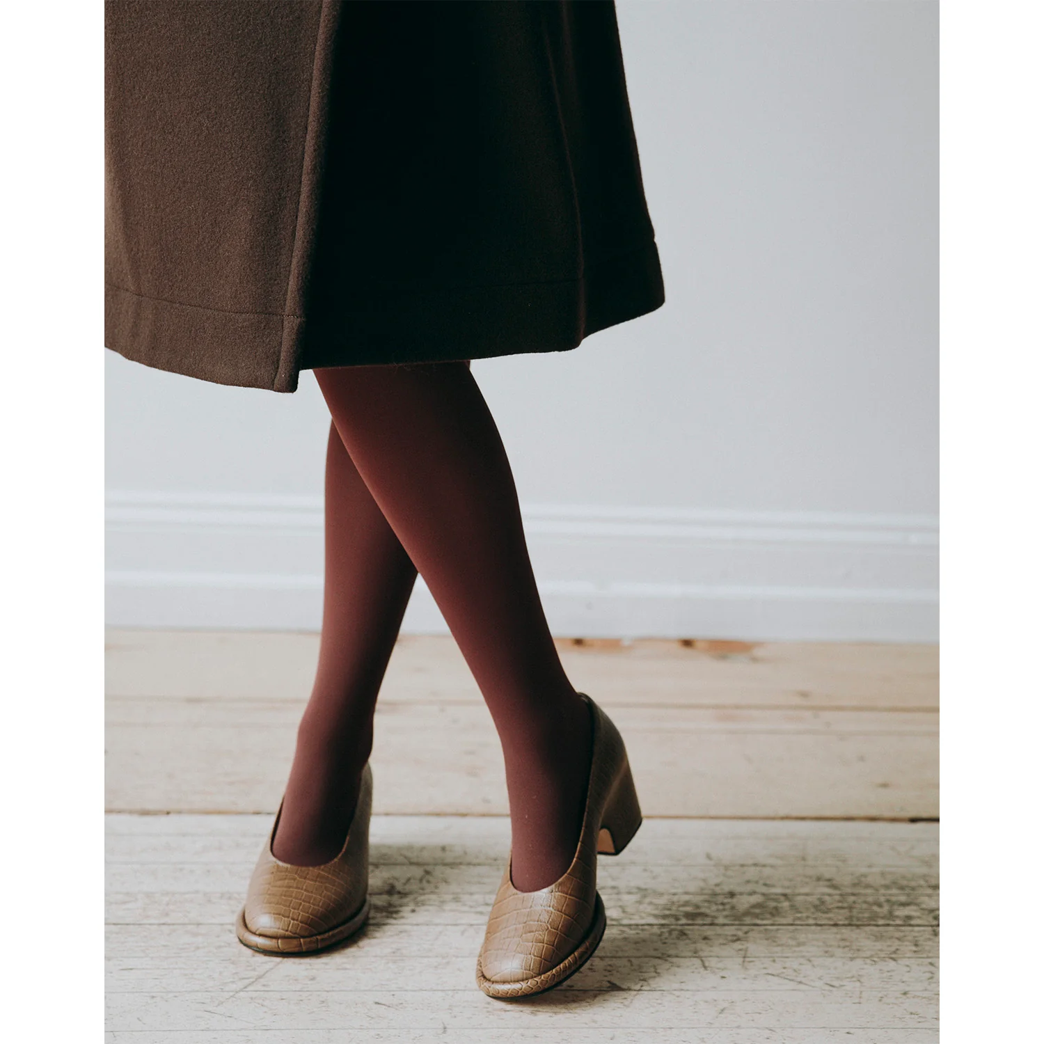 Swedish Stockings Olivia Premium Tights in Deep Red - Image 4