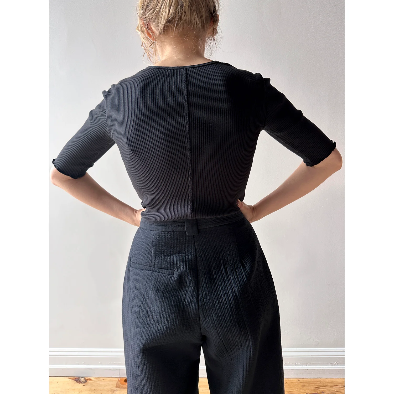 Lauren Manoogian Ruffle Rib Tee in Fatigue - Image 6