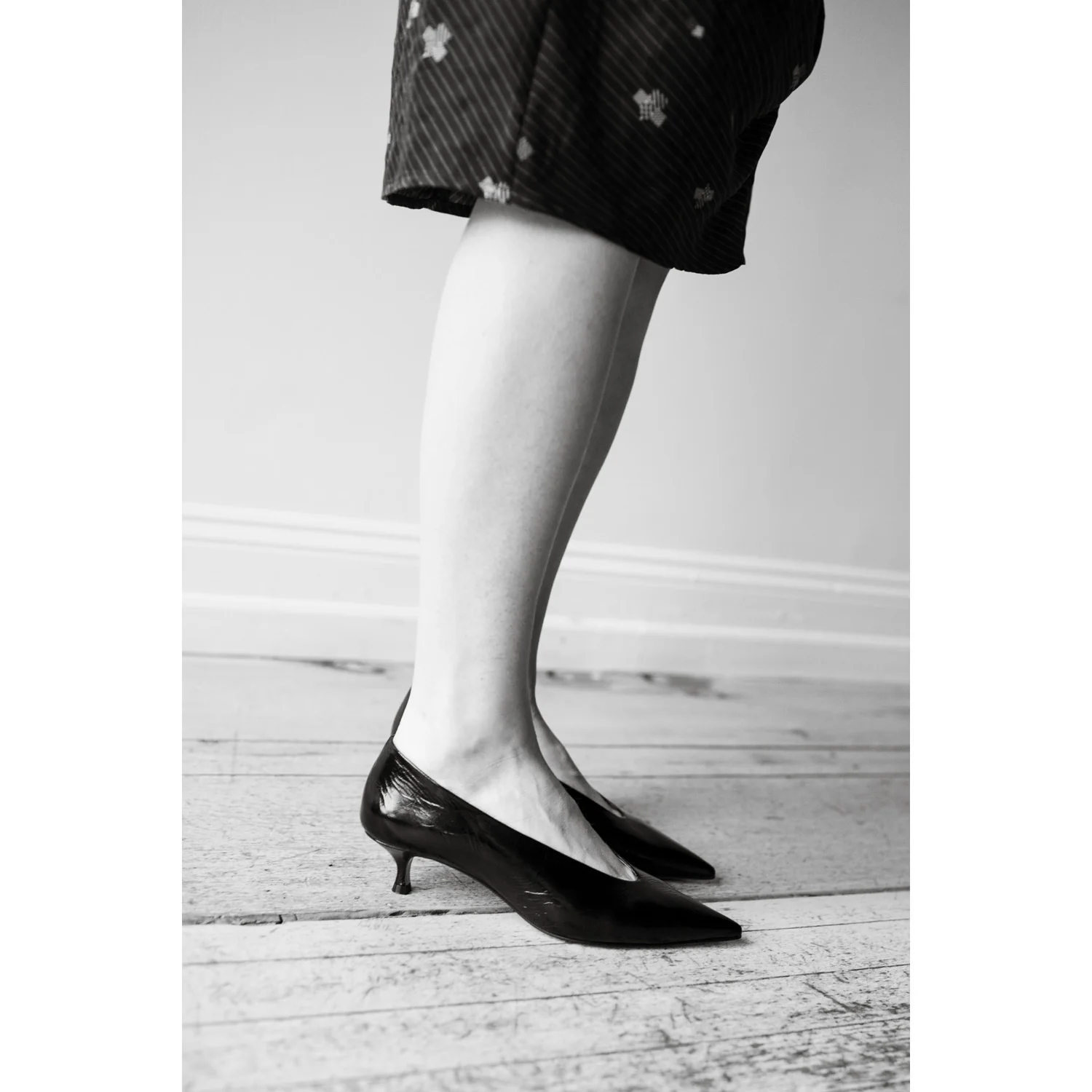 Le Monde Béryl Babouche Kitten Heel in Black - Image 6