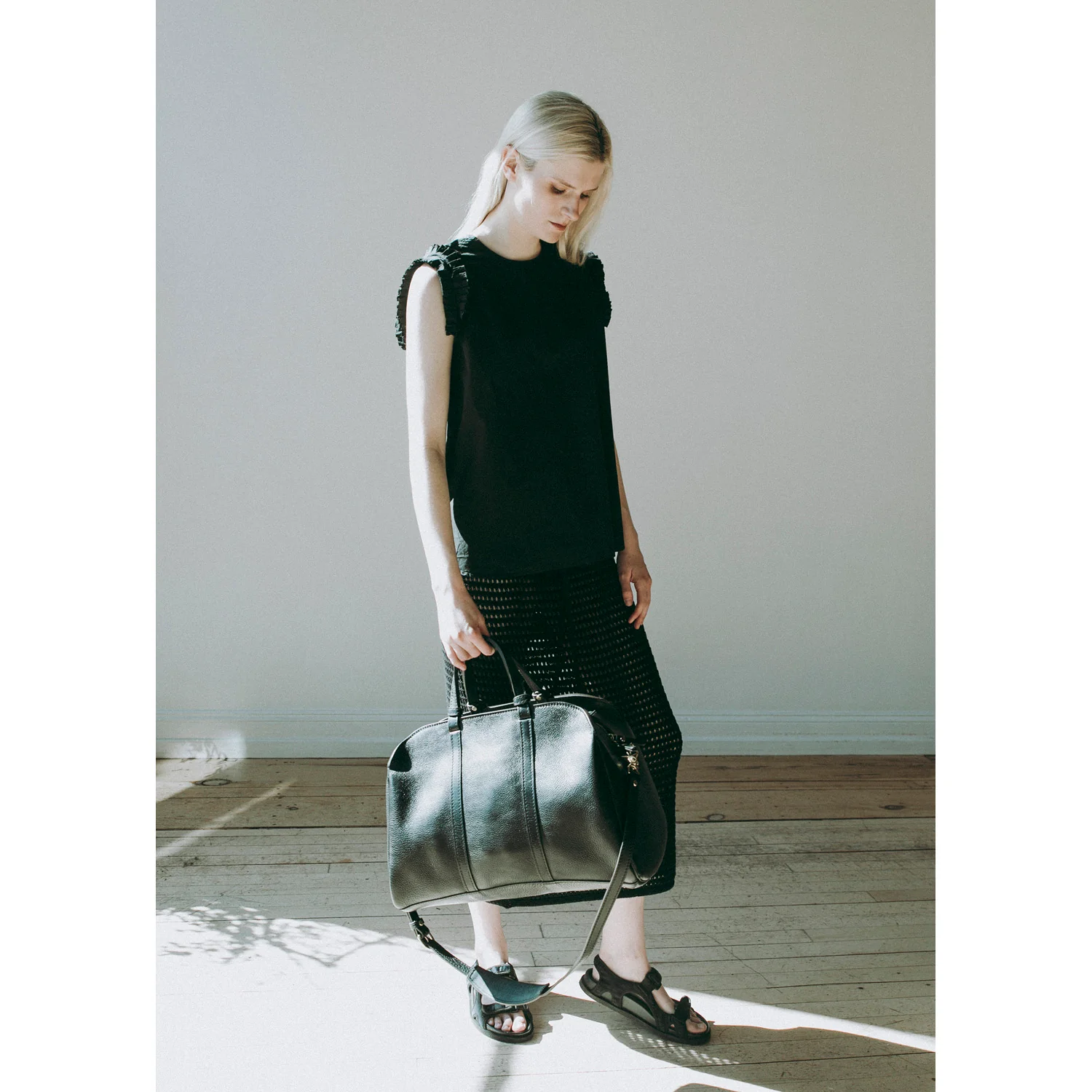 Lindquist Rhodes Small Duffel in Black - Image 7