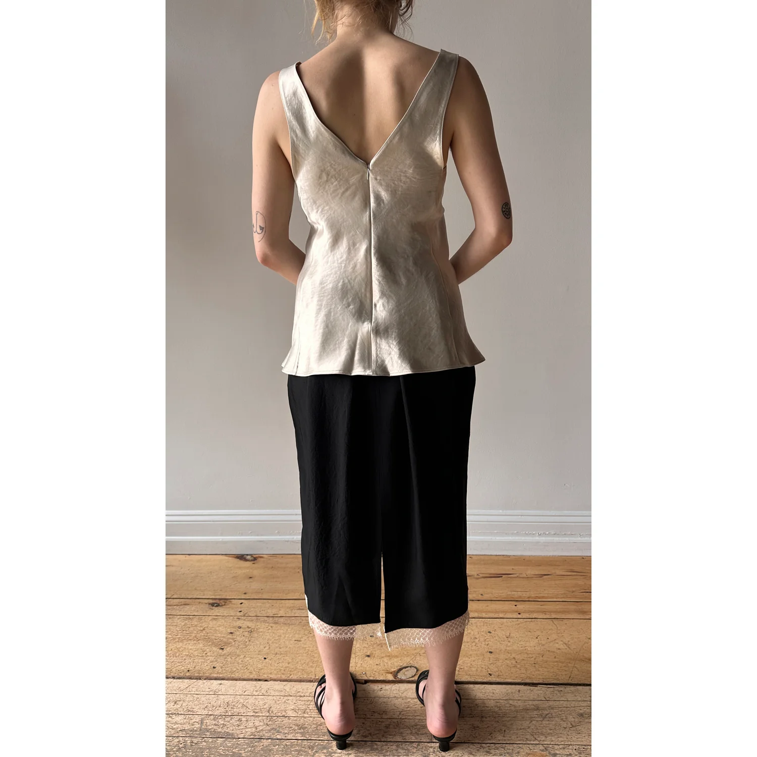 Maria McManus Deep V Tunic in Champagne - Image 13