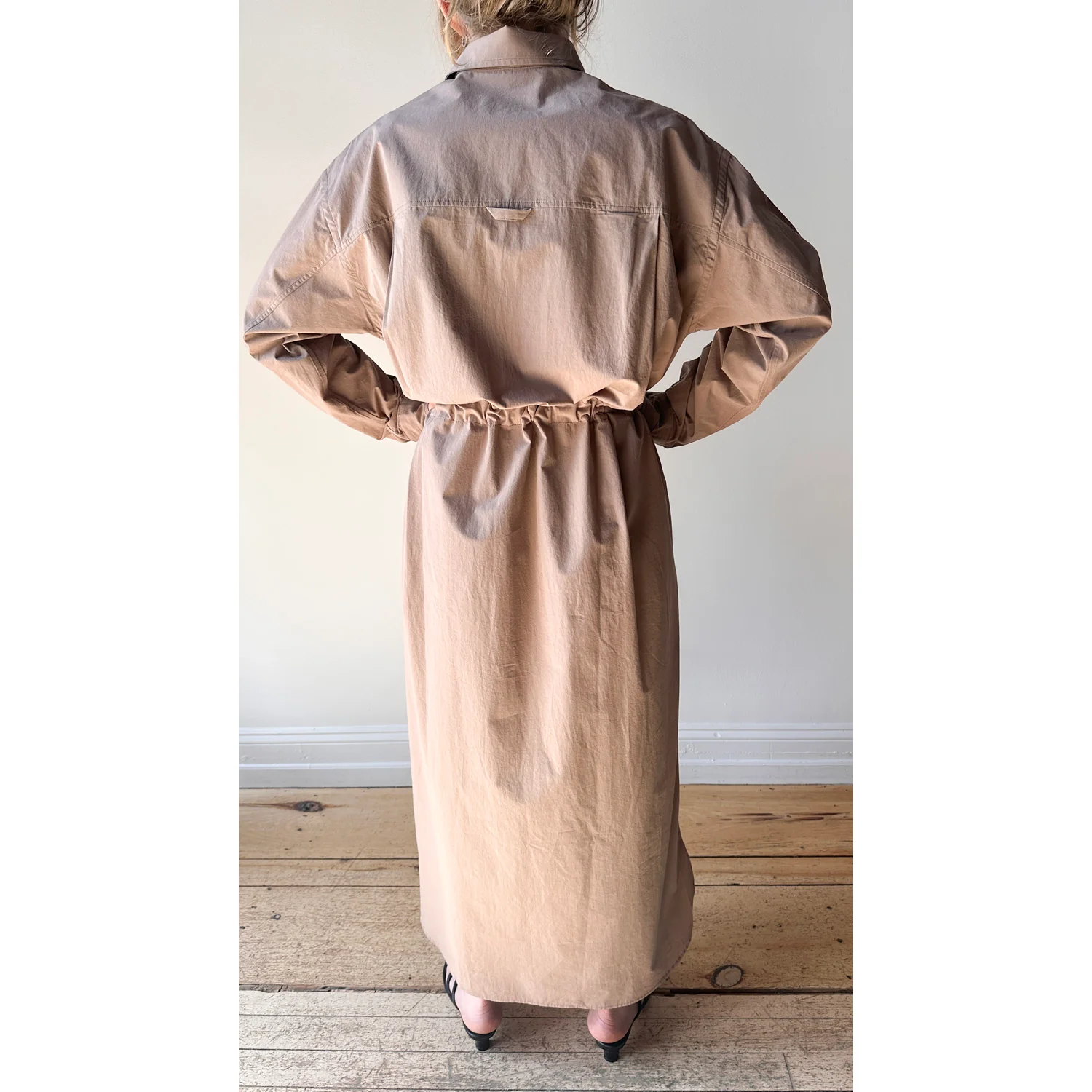 Maria McManus Drawstring Shirt Dress in Mouseback - Image 12