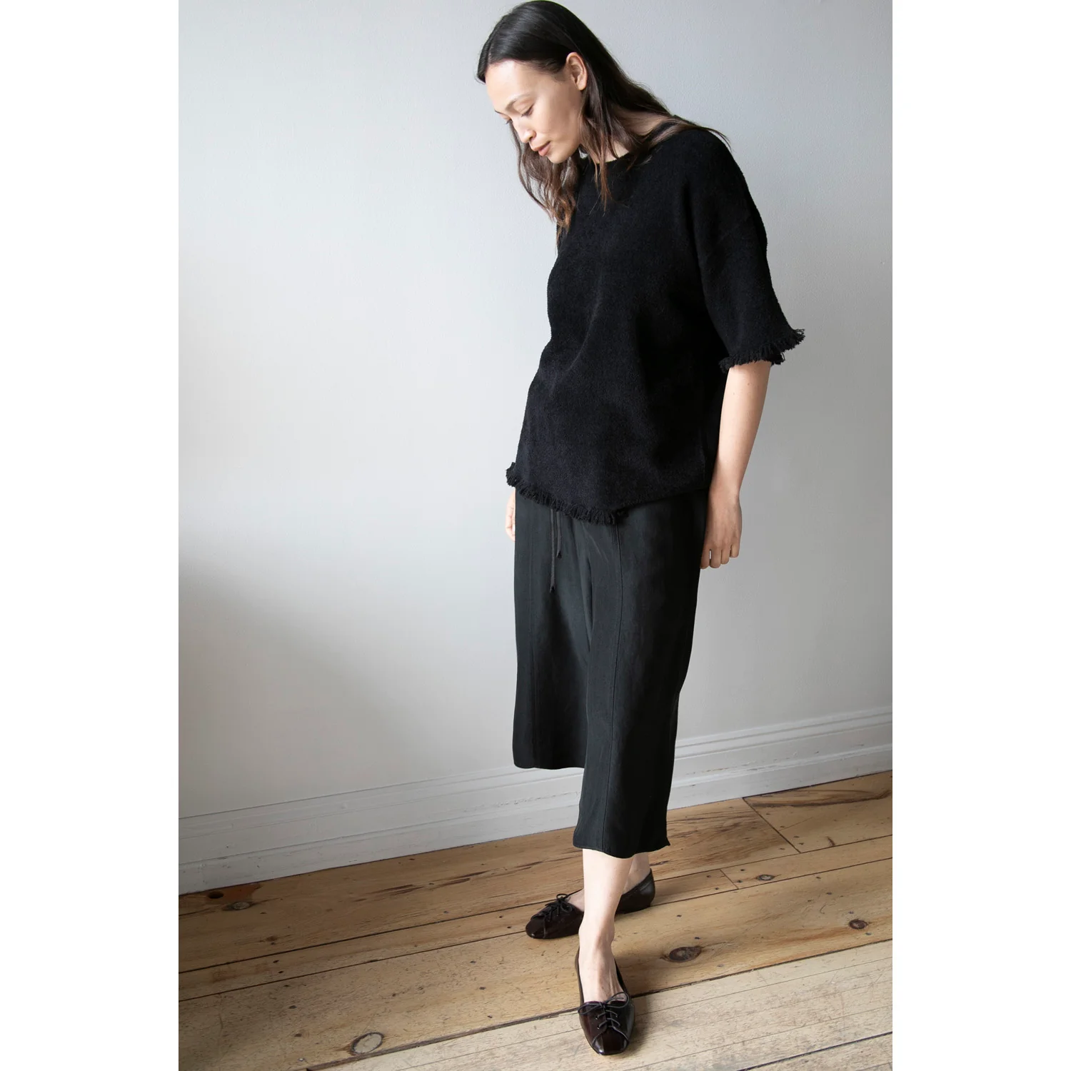 Maria McManus Drop Shoulder Fray Crew in Black - Image 8