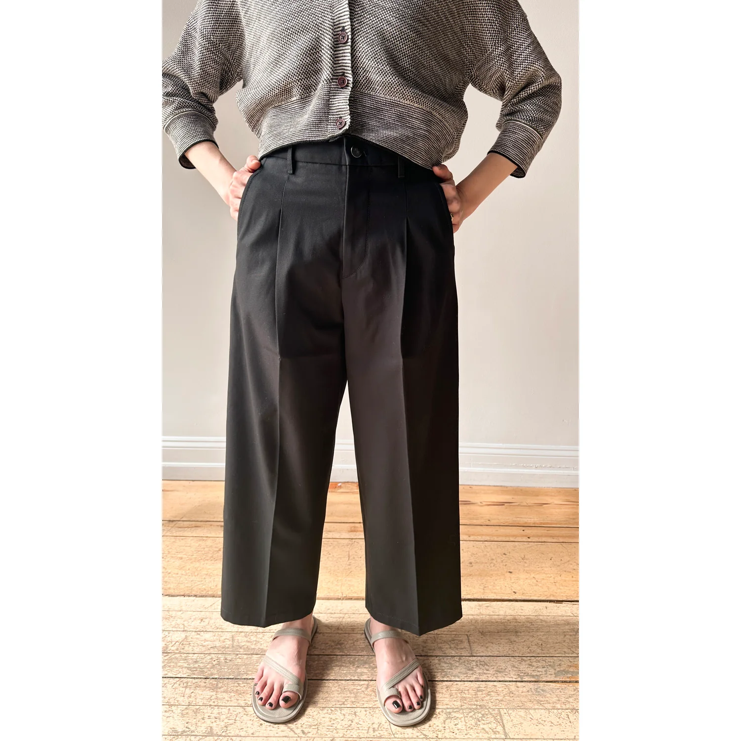 Maria McManus Pleat Front Trouser in Black - Image 9