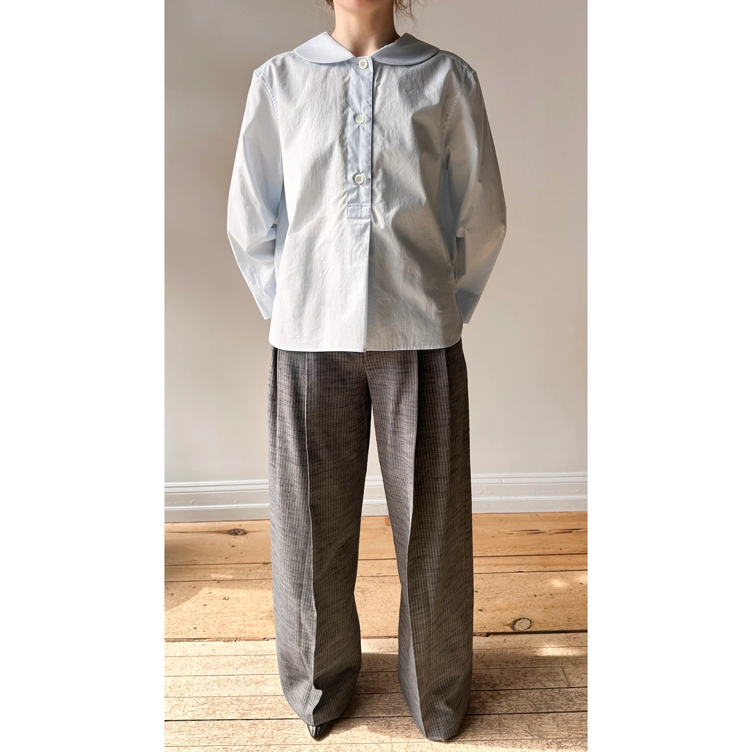 Margaret Howell Petal Collar Shirt in Pale Blue Washed Cotton - Image 4