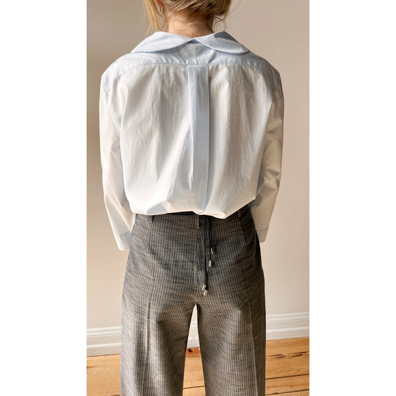 Margaret Howell Petal Collar Shirt in Pale Blue Washed Cotton - Image 6