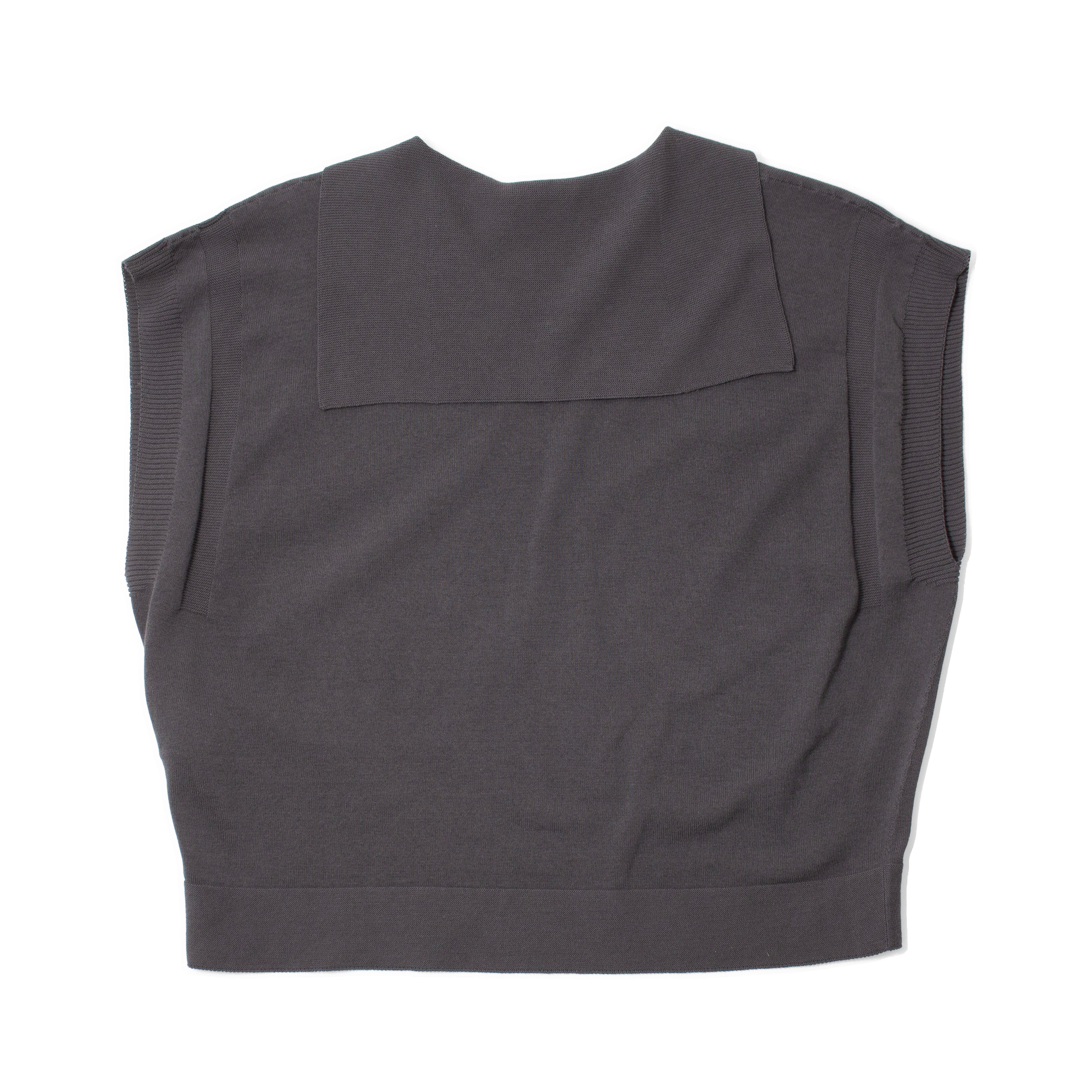Nicholson & Nicholson Diver Top in Charcoal - Image 3