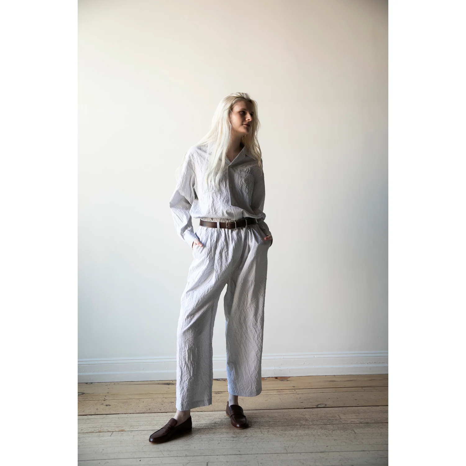 Nicholson & Nicholson Oscar Top in Gray Stripes - Image 7