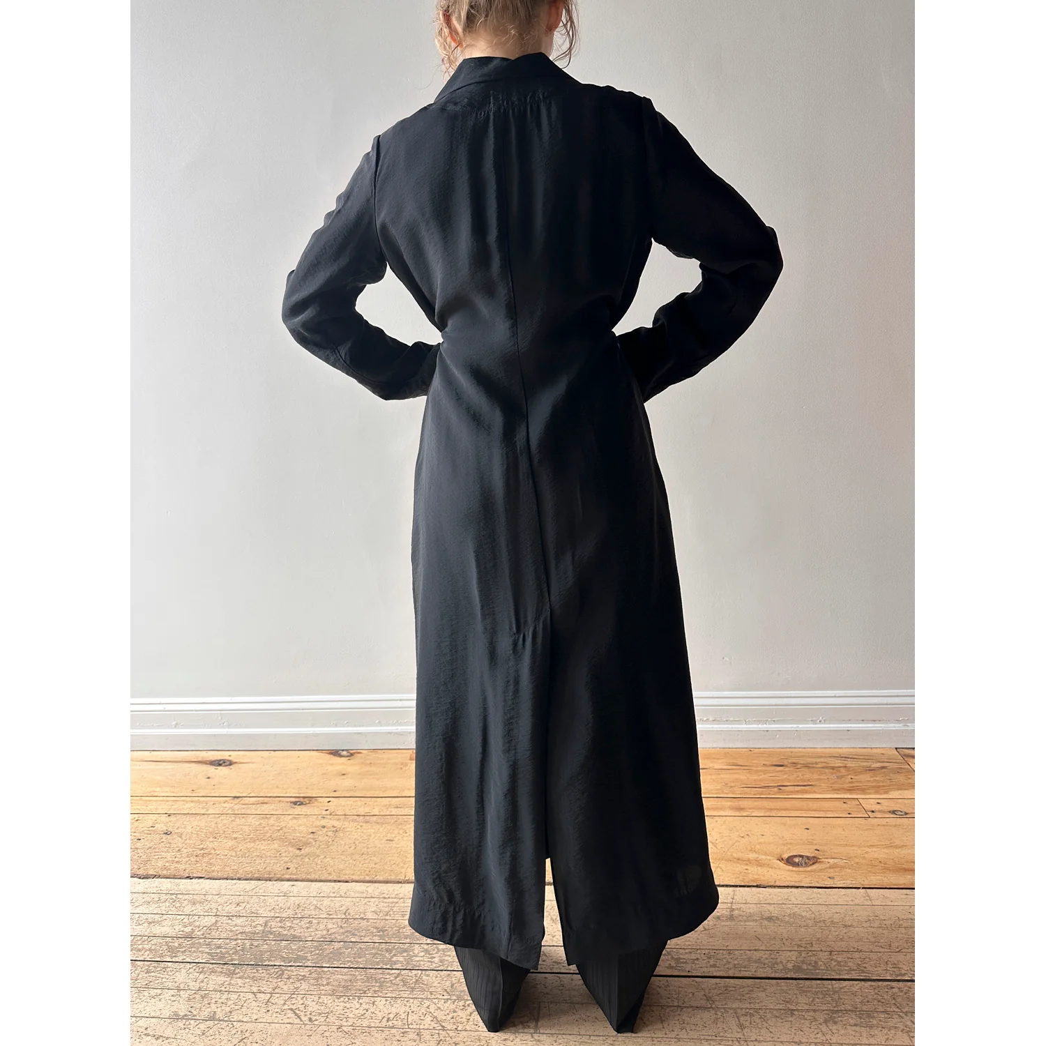 Nomia Duster in Black - Image 6