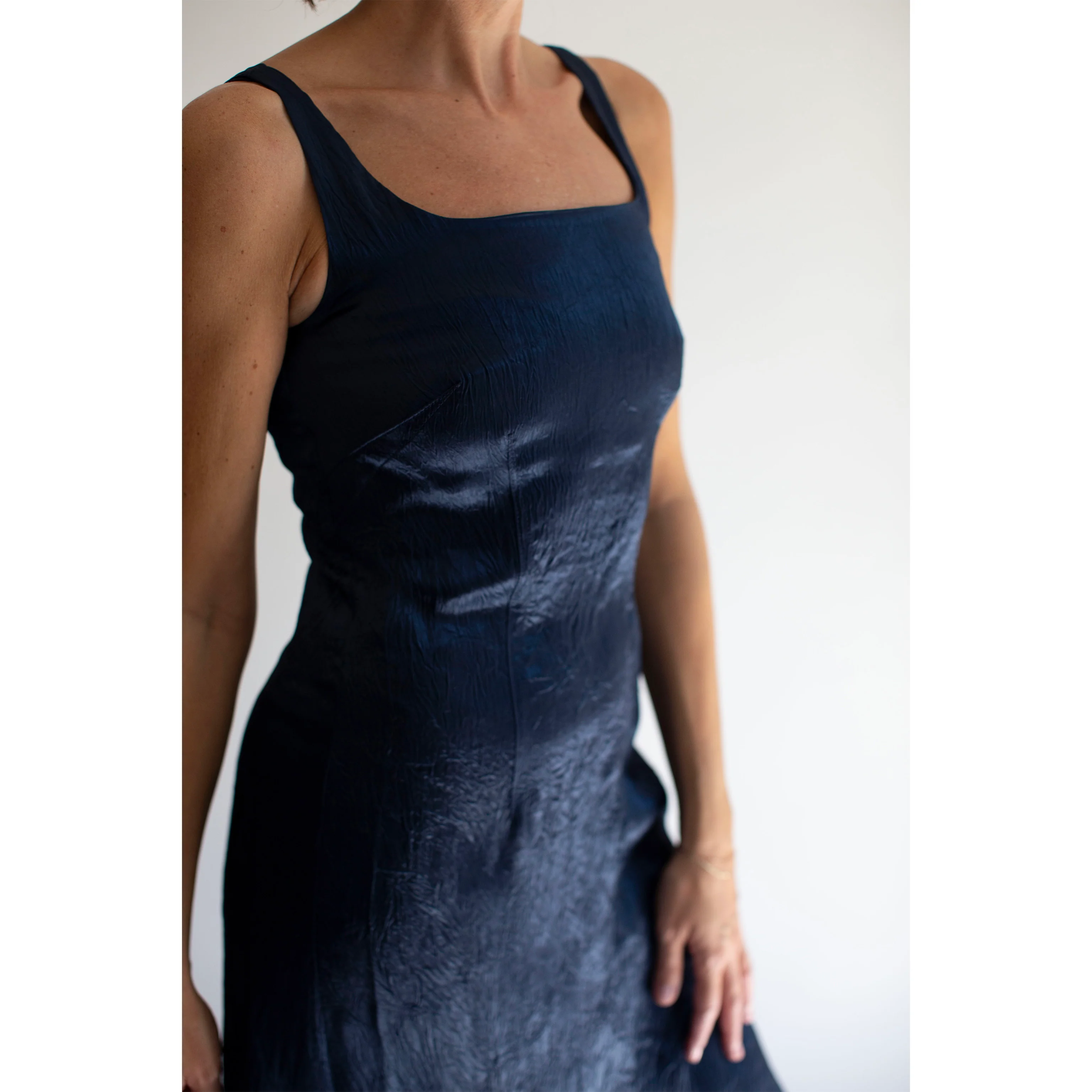 Nomia Square Neck Darted Dress in Midnight - Image 4