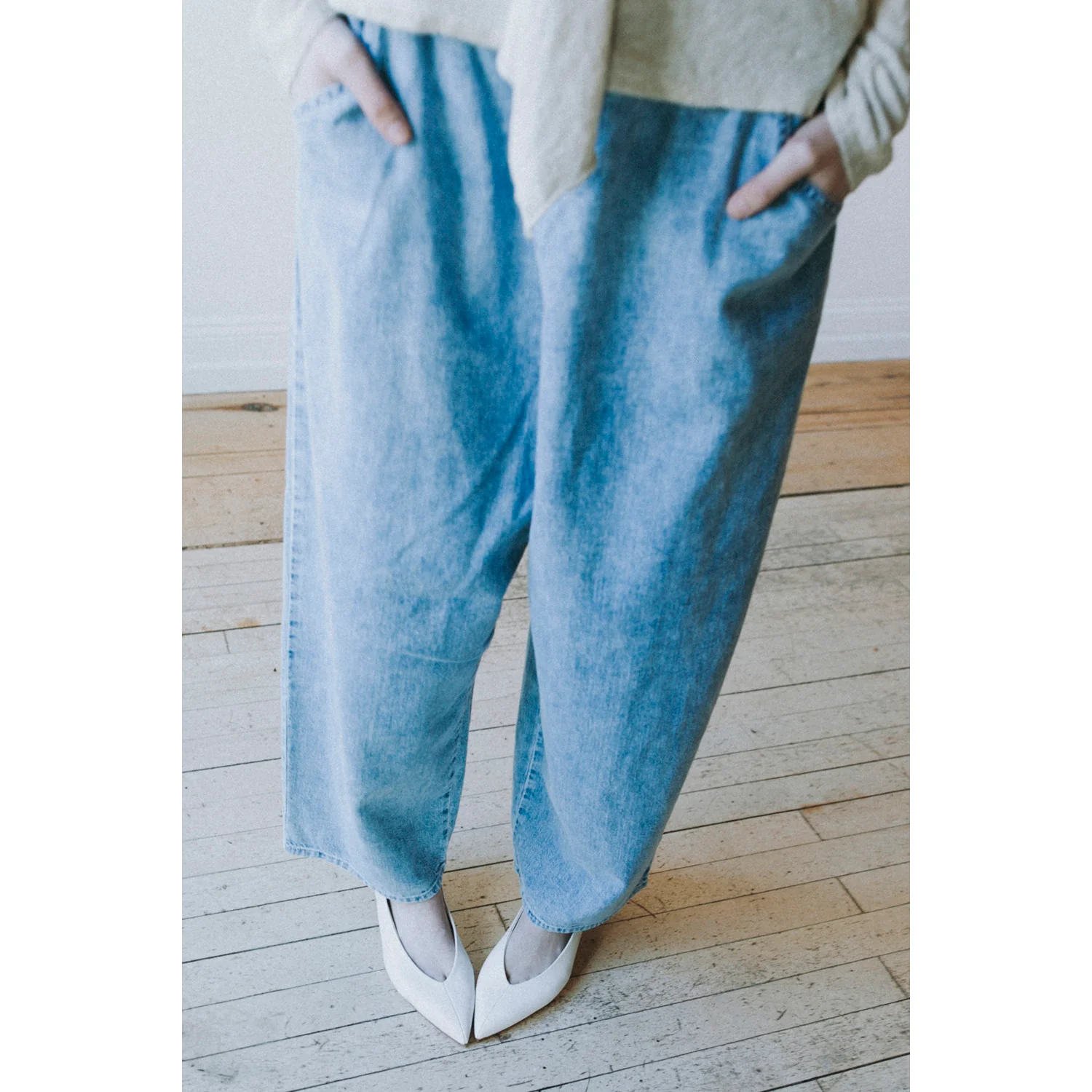 Pas de Calais 8oz Natural Denim Easy Pants in Ice Blue - Image 5
