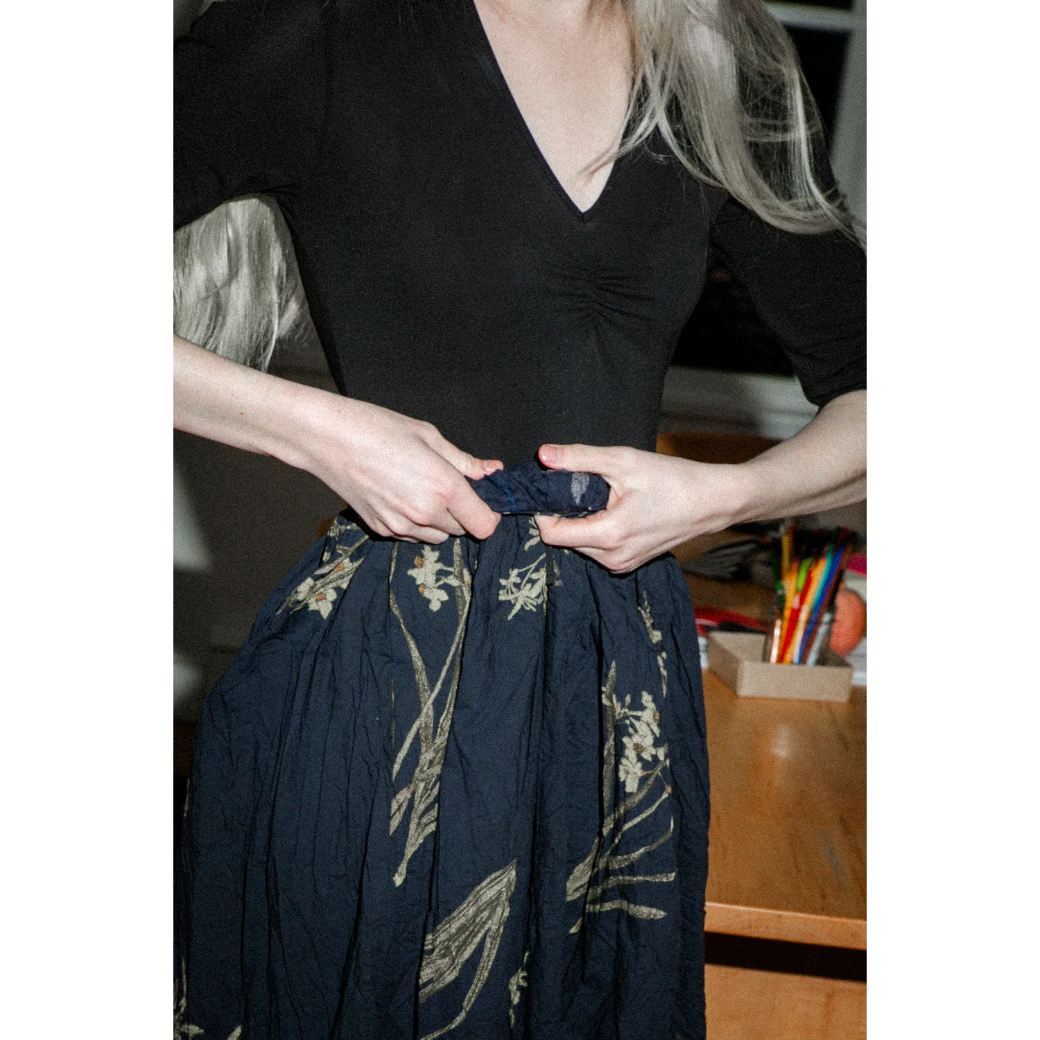 Pas de Calais Japonism Flower Print Skirt in Navy - Image 5